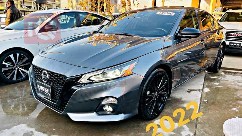 Nissan Altima